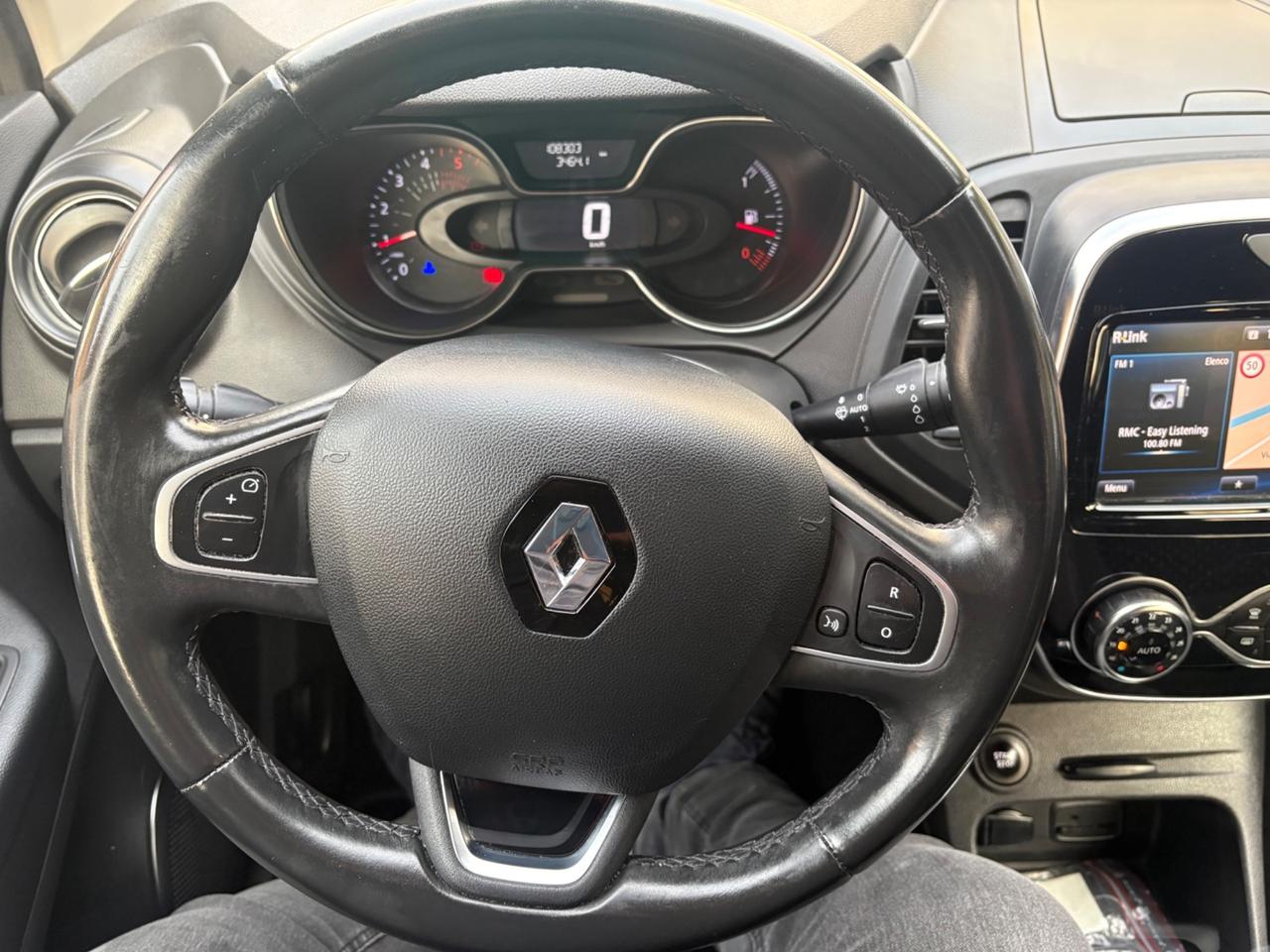 Renault Captur 1.5 dci anno 2017 km soli 108 mila