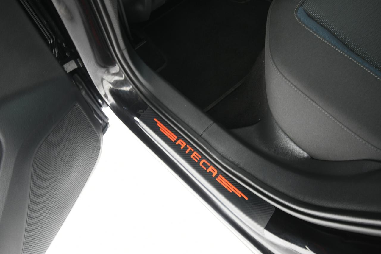SEAT Ateca 1.6 tdi Business dsg NEOPATENTATI+CAMERA+ACC
