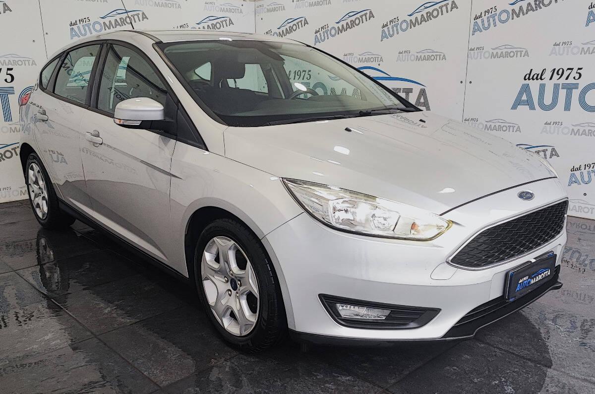 Ford Focus 1.5 tdci Titanium s&s 95cv 5p NEOPATENTATI!