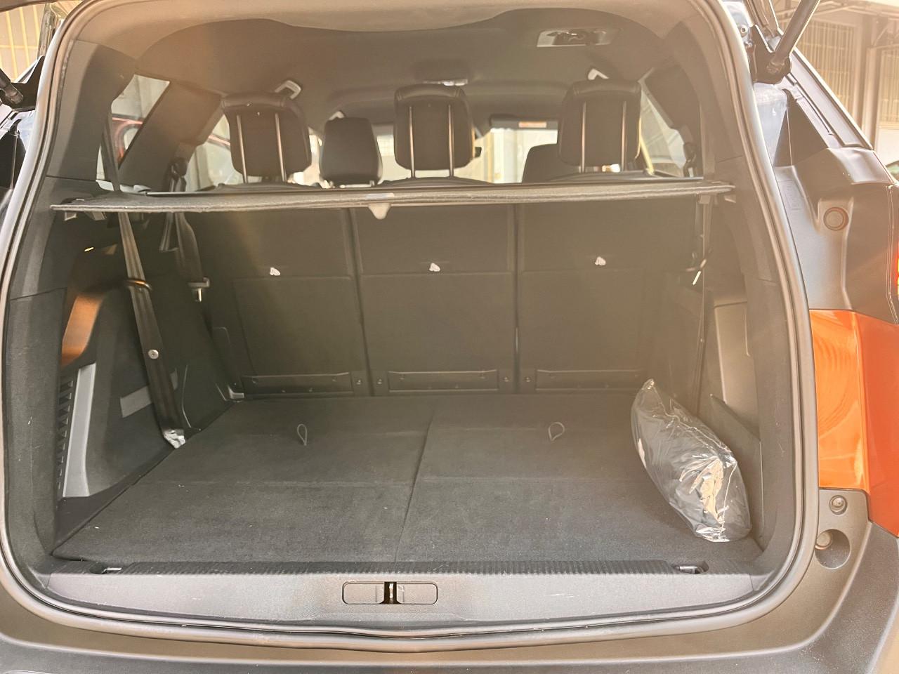 Peugeot 5008 5008 1.5 blueDHi 130cv EAT8 7 Posti