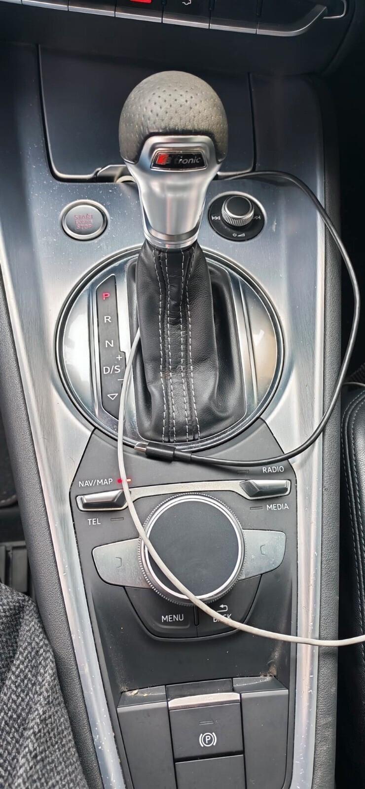 Audi TT Coupé 2.0 TDI quattro S tronic line