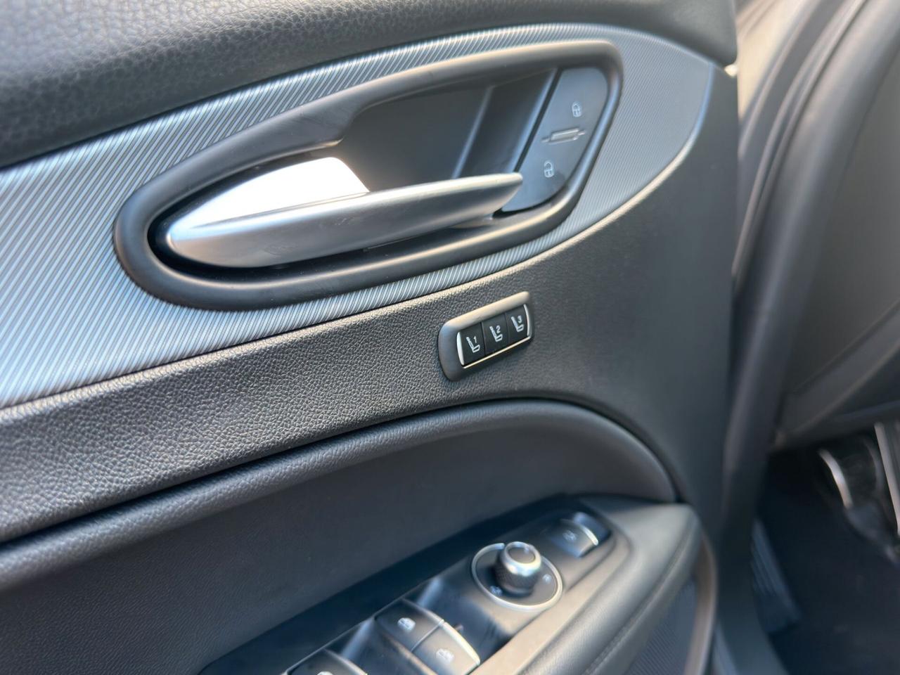 Alfa Romeo Stelvio 2.2 Turbodiesel 210 CV AT8 Q4 Veloce