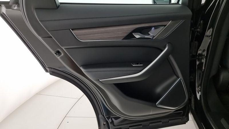 Jaguar F-Pace 2.0 D 163 CV AWD aut. SE