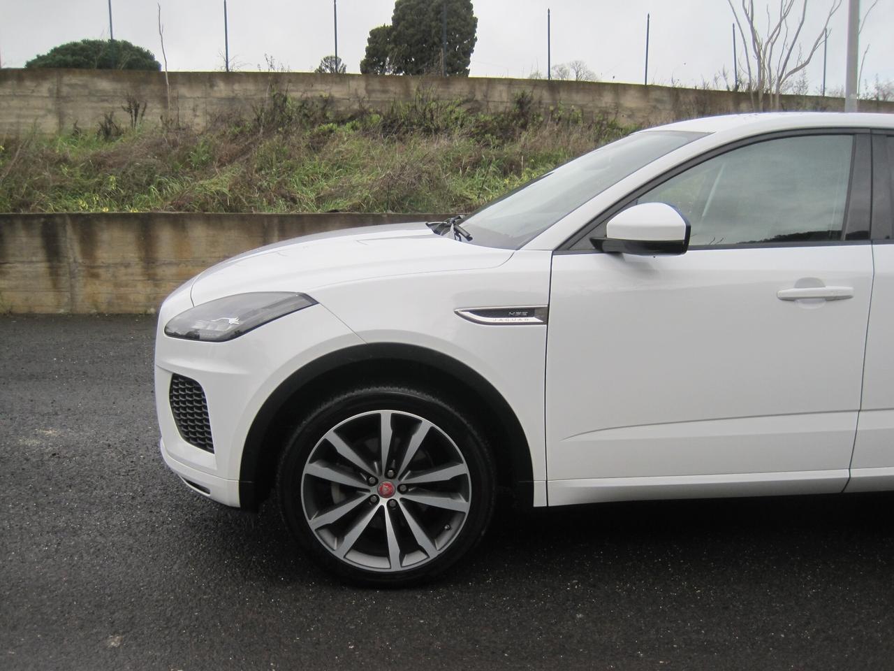 Jaguar E-Pace 2.0D 150 CV AWD aut. R-Dynamic HSE
