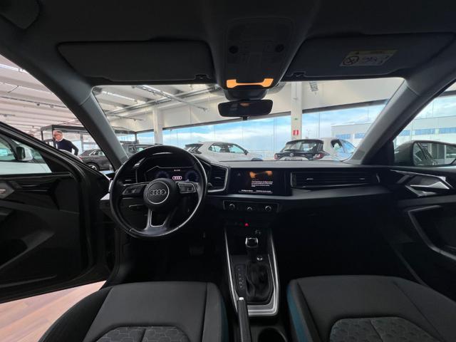 AUDI A1 SPB 35 TFSI S tronic S line edition-CERCHI 18 DARK