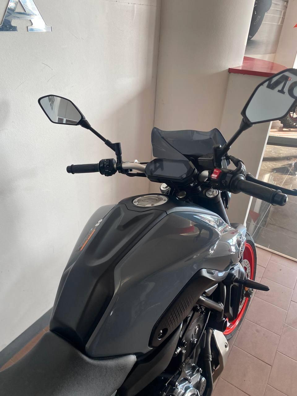 Yamaha MT-07