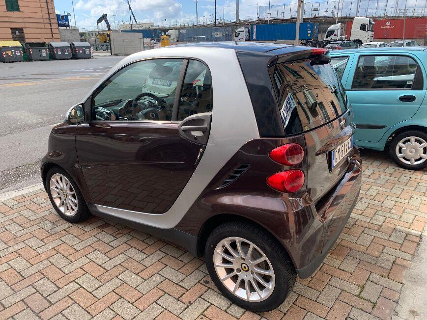 Smart ForTwo 1000 52 kW coupé passion