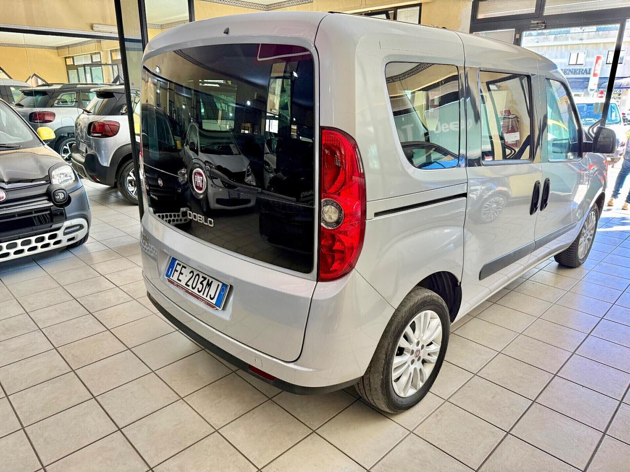 Fiat Doblo Doblò 1.4 T-Jet 16V Natural Power Lounge