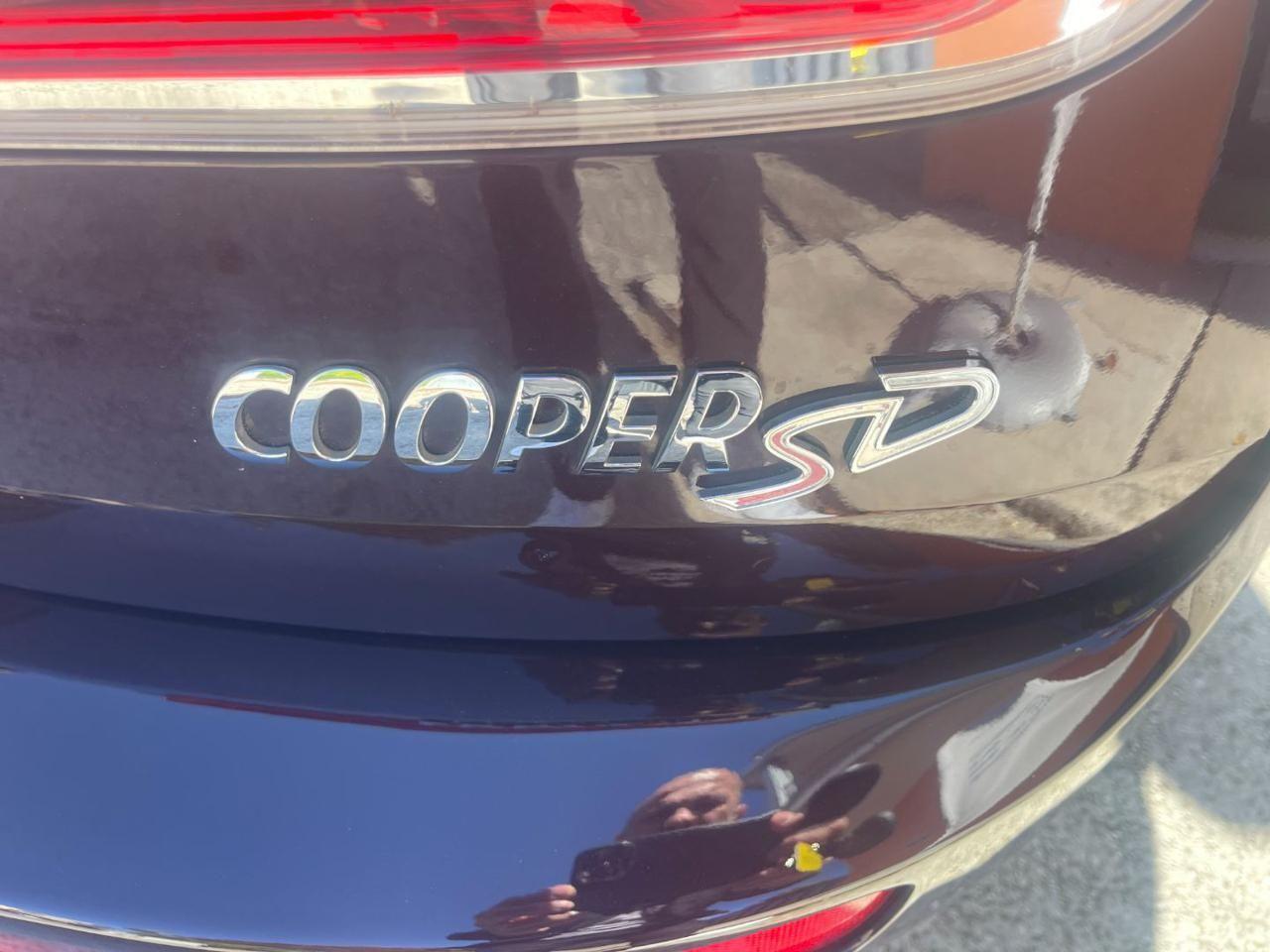 MINI Clubman 2.0 Cooper SD con tetto apribile