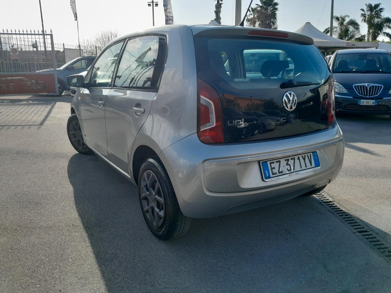 Volkswagen up! 1.0 5p. club