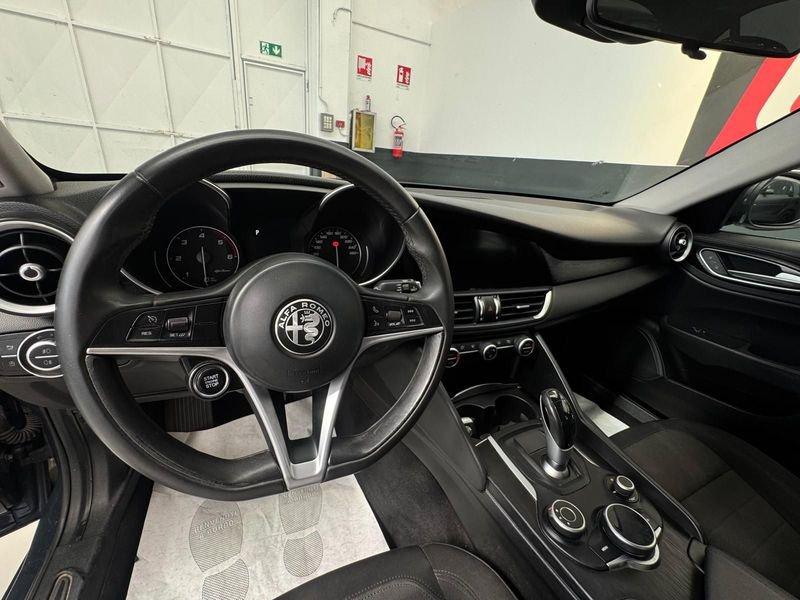 Alfa Romeo Giulia Giulia 2.2 t Super 150cv auto
