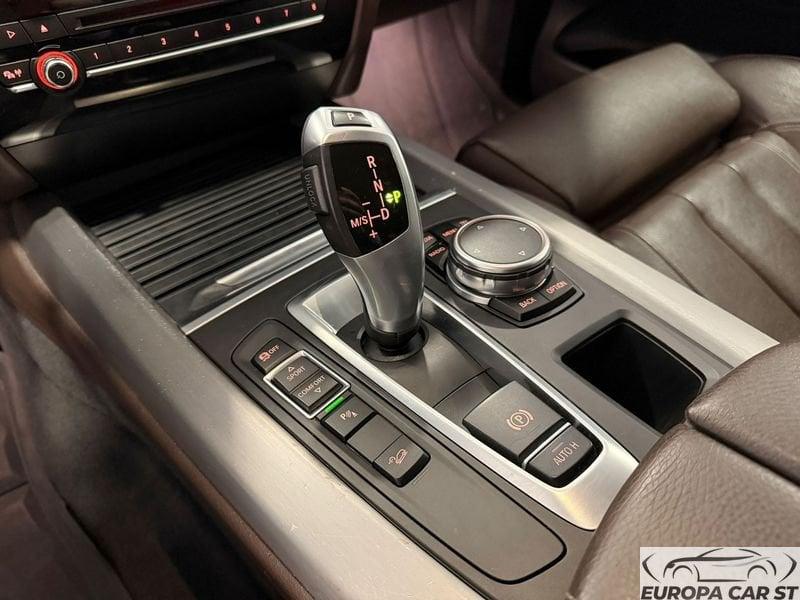 BMW X5 xDrive25d Experience automatico