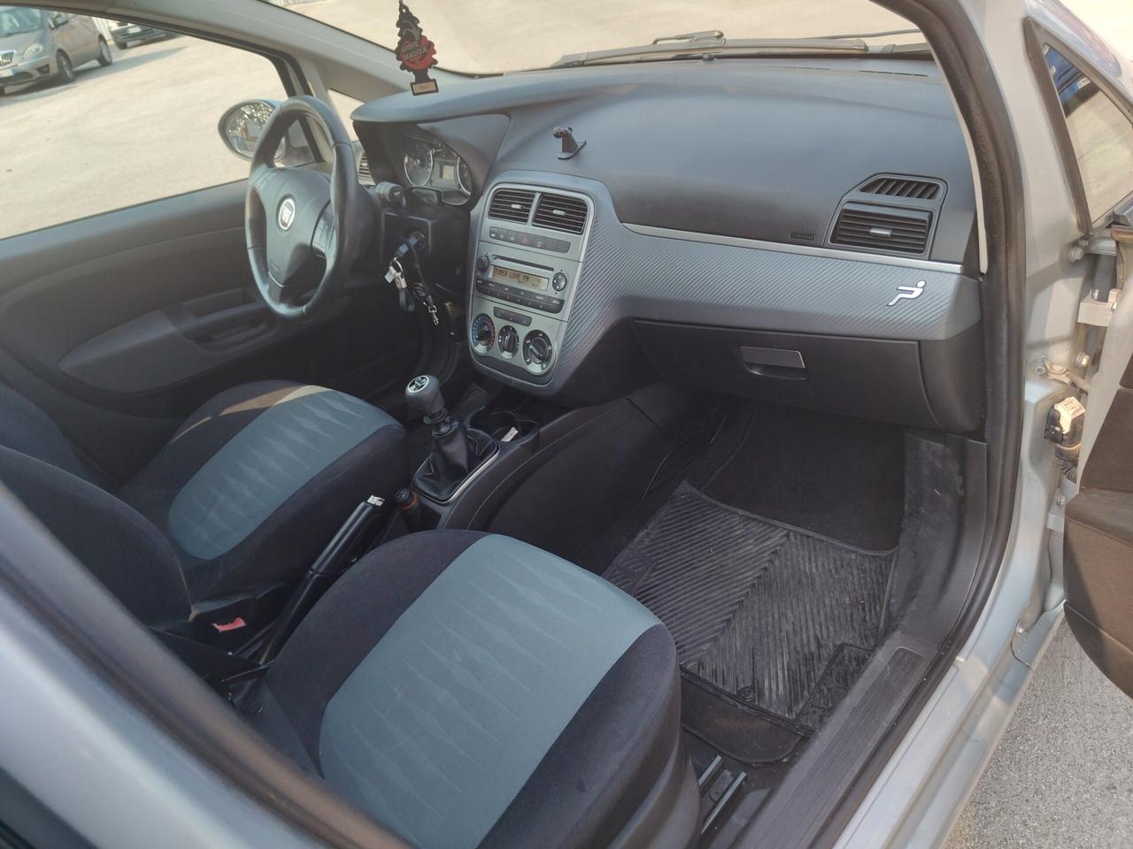 Fiat Grande Punto 1.3 MJT 90 CV 5 porte Dynamic