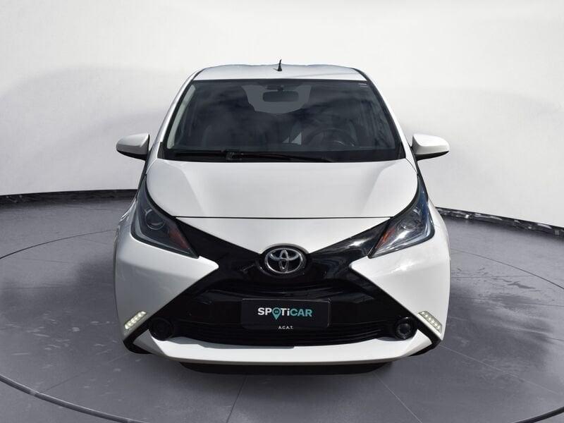 Toyota Aygo 1.0 VVT-i x-wave