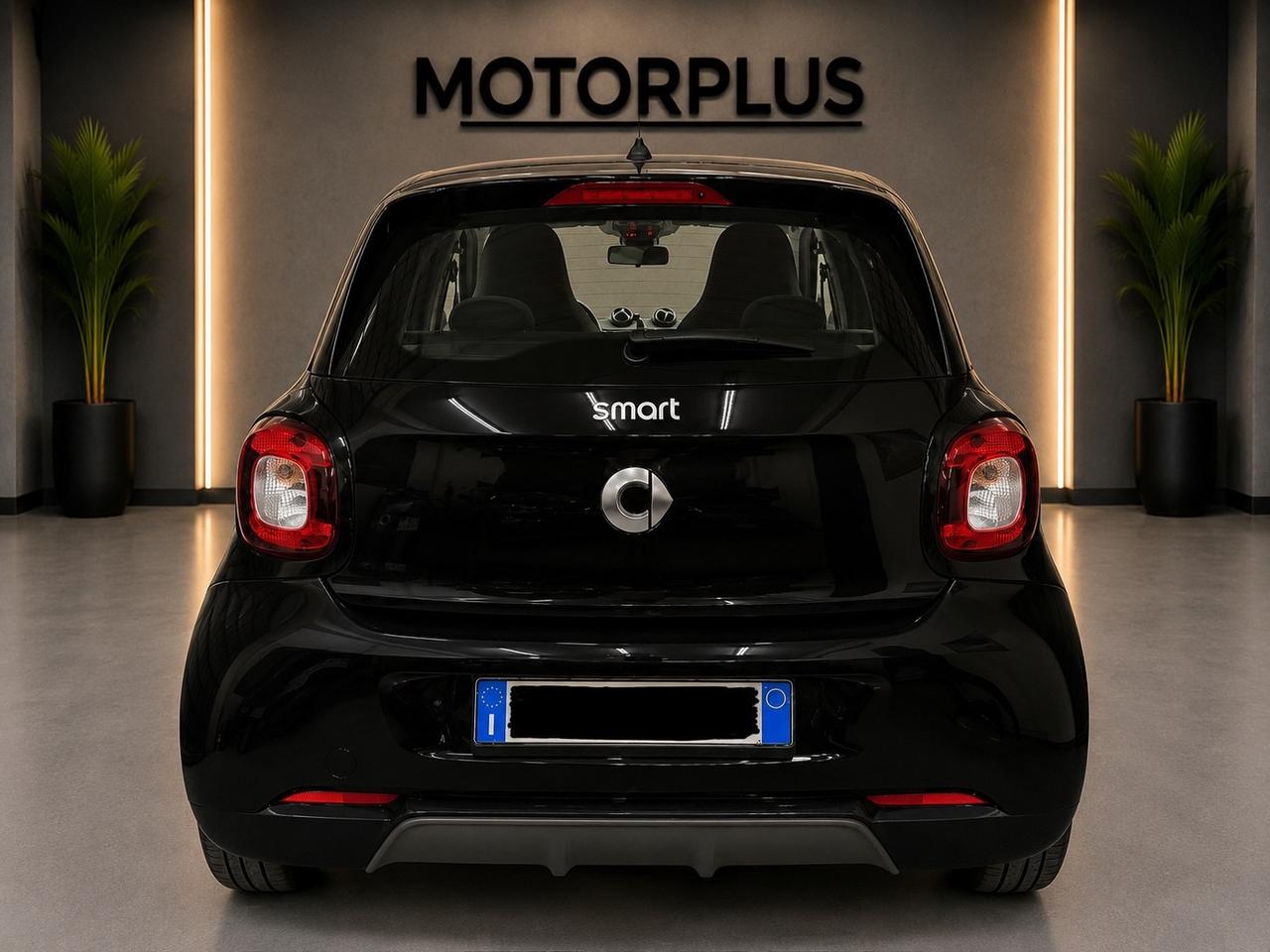 Smart ForFour *Superpassion*automatica*