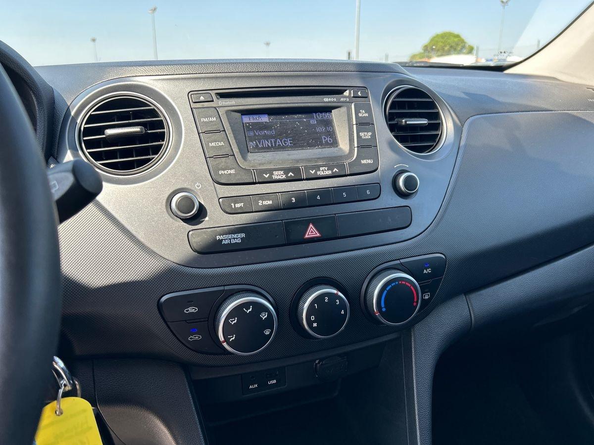 HYUNDAI i10 II 2014 - i10 1.0 Comfort E6