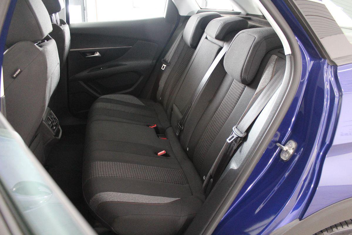 PEUGEOT - 3008 - BlueHDi 130 EAT8 S&S Business