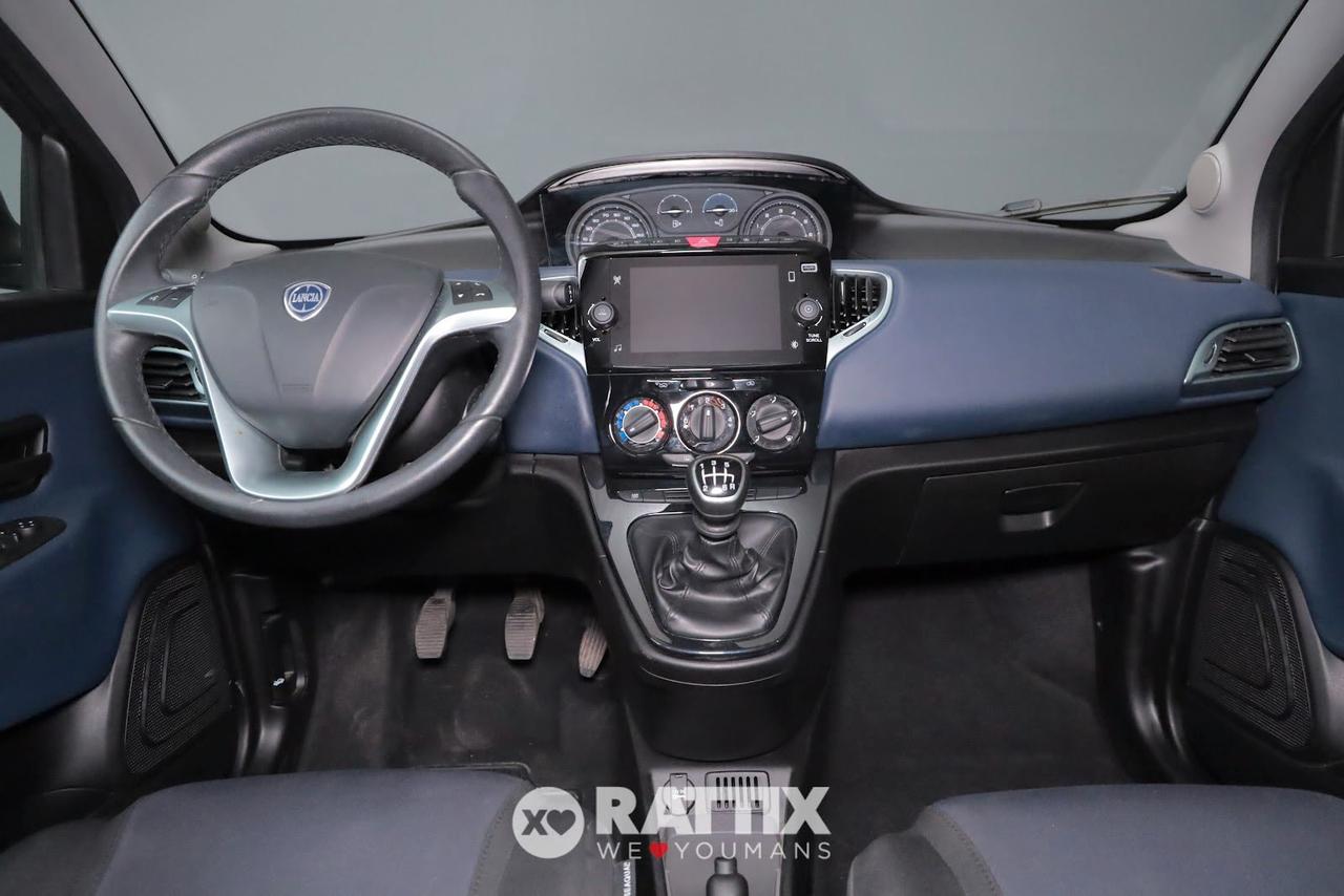 Lancia Ypsilon 1.0 Firefly Hybrid 70CV Platino