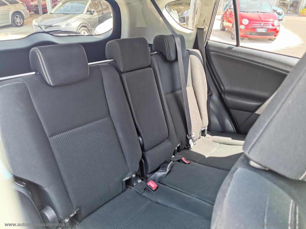 TOYOTA RAV4 2.0 D-4D 2WD STYLE OFFERTA PROMO WEB