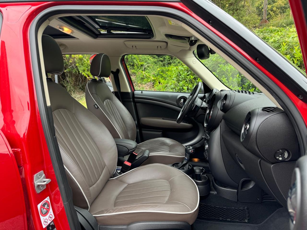 Mini Countryman 2.0 Cooper SD ALL4 - Book Service