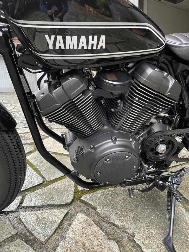 YAMAHA XV 950 bobber