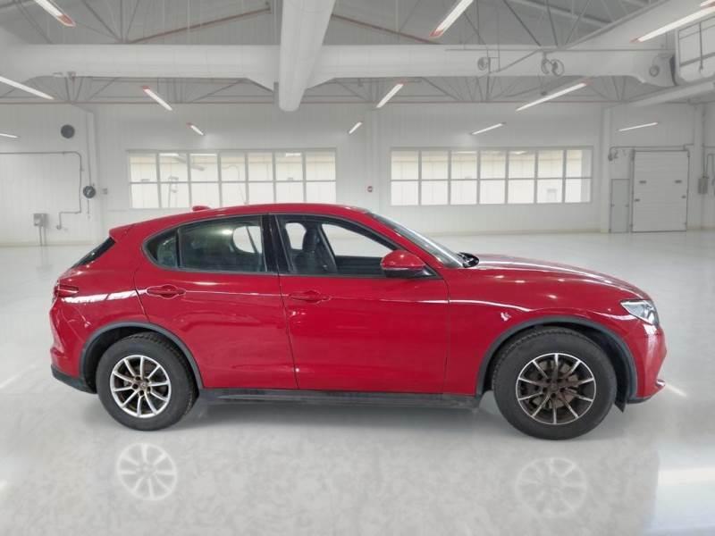 ALFA ROMEO STELVIO 2.2 TURBO DIESEL 160 CV STELVIO AT8 RWD SUV