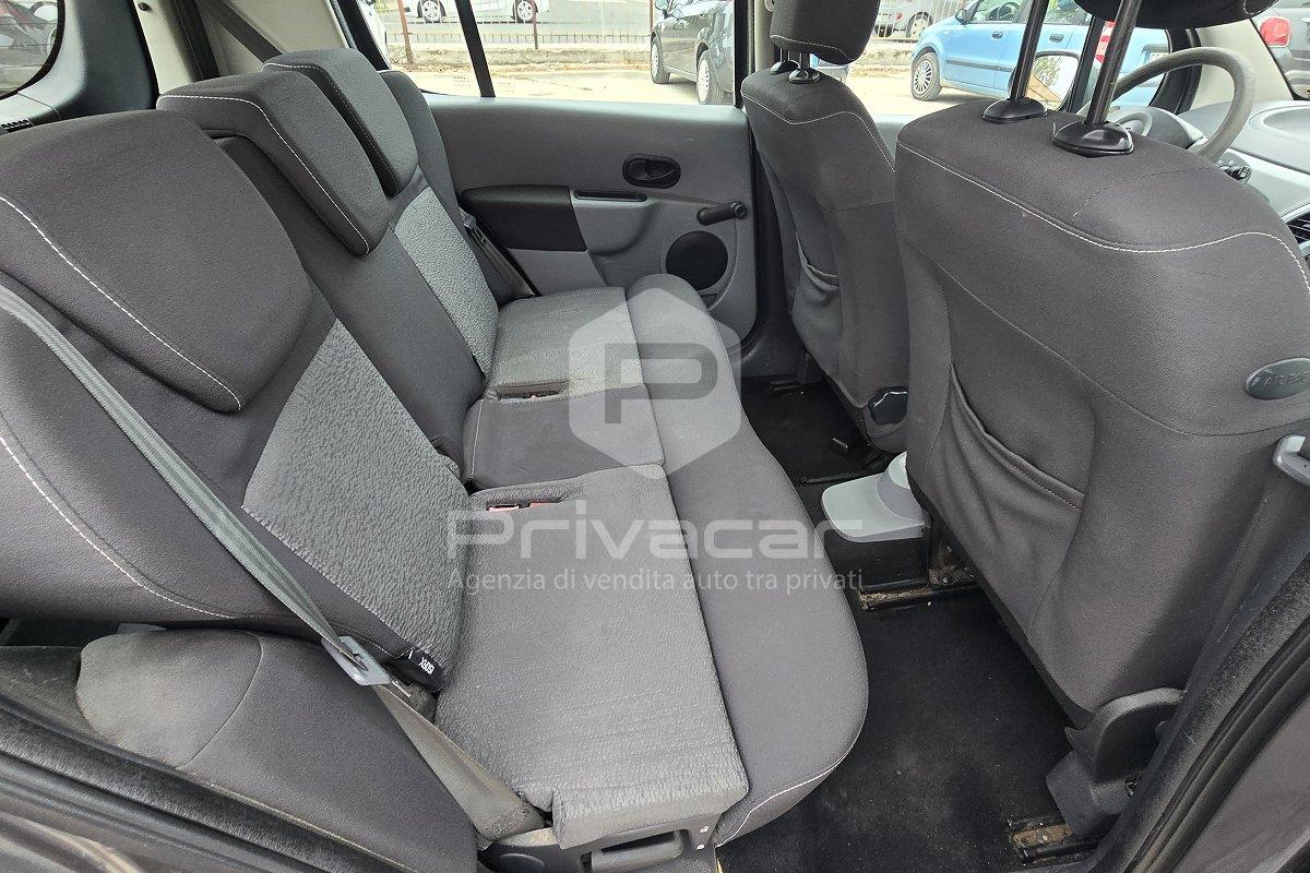 RENAULT Modus 1.2 16V Attractive