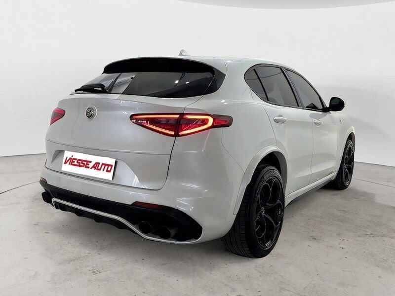 Alfa Romeo Stelvio Stelvio 2.9 Bi-Turbo V6 510 CV AT8 Quadrifoglio