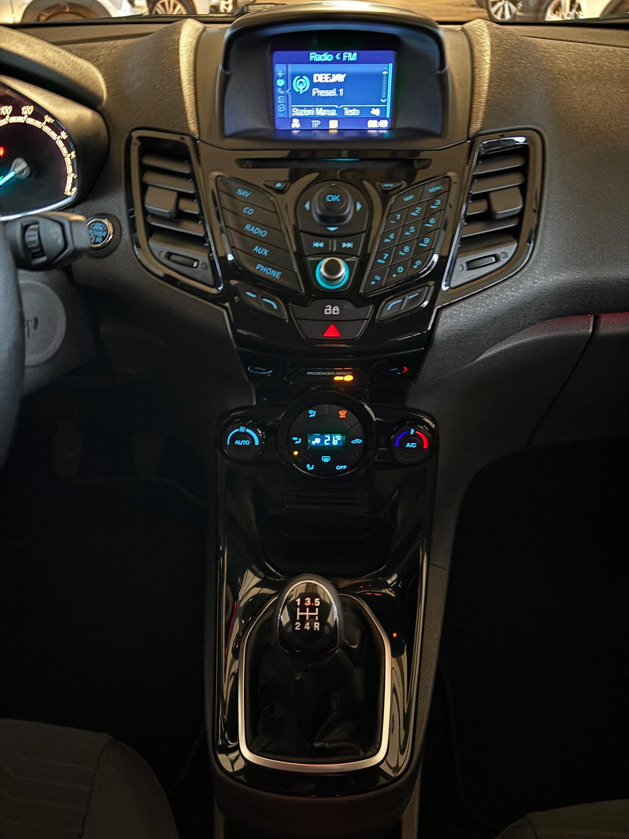 Ford Fiesta 1.5 TDCi 75CV 5p Titanium NEOPATENTATO