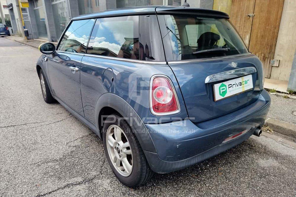 MINI Mini 1.6 16V One (72kW)