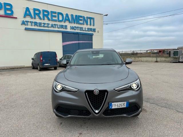 Alfa Romeo Stelvio 2.2 Turbodiesel 190 CV AT8 Q4 Super