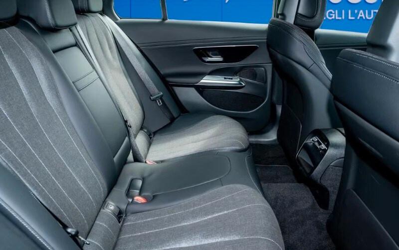 MERCEDES Classe E (W/S214) E 220 d Mild hybri...