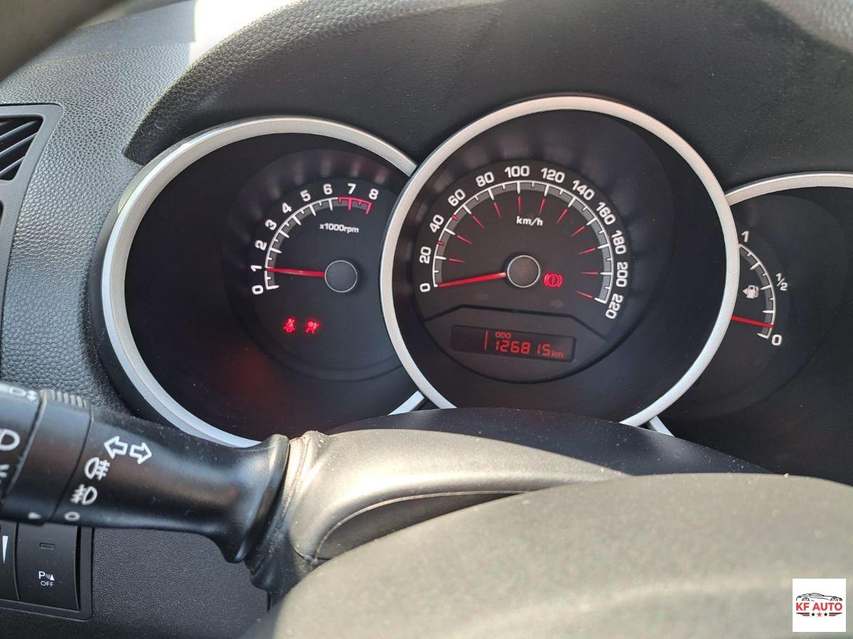 KIA - Venga - 1.4 CVVT Active-NEOPATENTATI