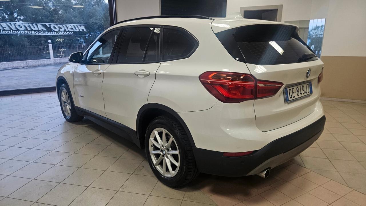 Bmw X1 xDrive18d Sport