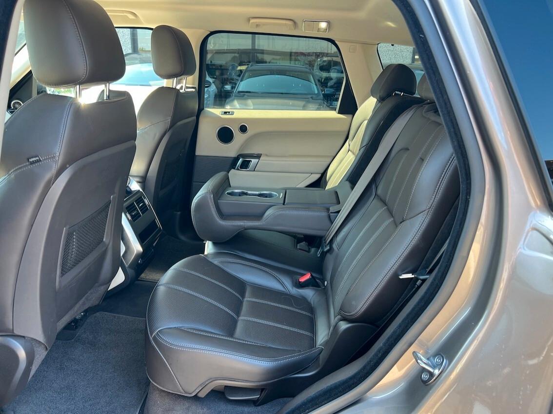 Land Rover Range Sport 3.0 TDV6 HSE auto