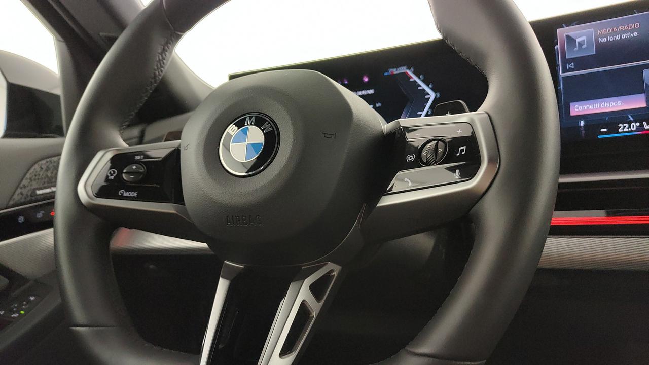 BMW Serie 5 G60 Berlina - 520d 48V xdrive MSport Pro auto