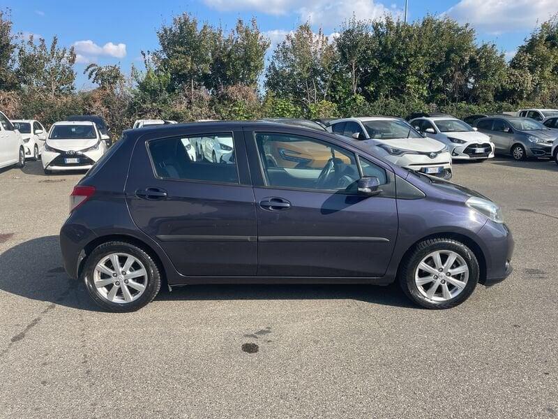 Toyota Yaris Yaris 1.0 5 porte Lounge