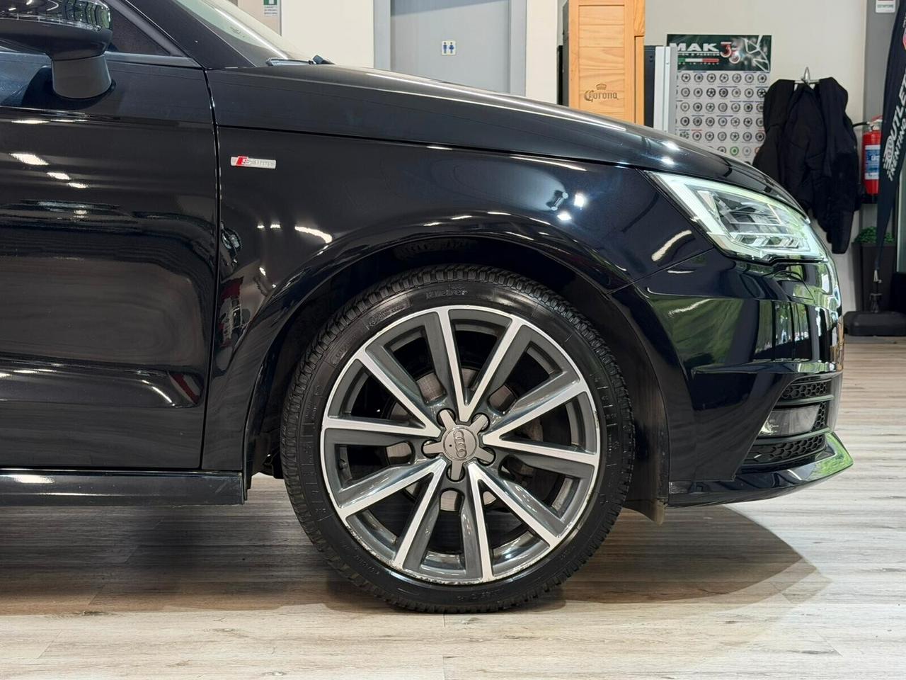 AUDI A1 S-LINE ULTRA 1.4tdi 90cv SPORT 3P