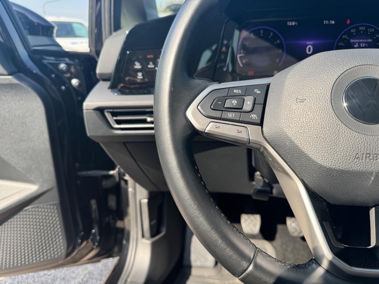 Volkswagen Golf 1.5 TSI 130 CV EVO ACT Style NEOPATENTATI