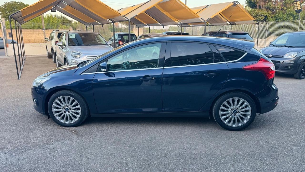 Ford Focus 1.6TDCi 115CV Titanium Navi Pelle Xeno