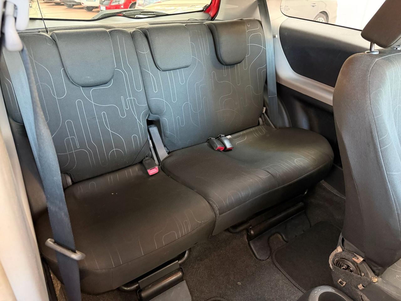 Toyota Yaris 1.0 3 porte Sol 92.000km neopat no aria condizionata