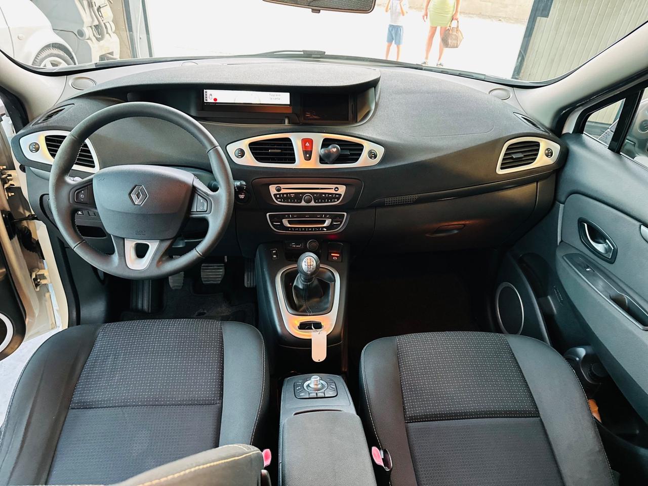 Renault Scenic Scénic 1.5 dCi 110CV Dynamique