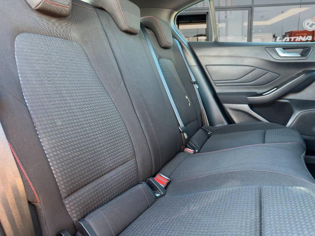 Ford Focus 1.0t ecoboost h ST-Line 155cv AUTOMATICA E CARPLAY