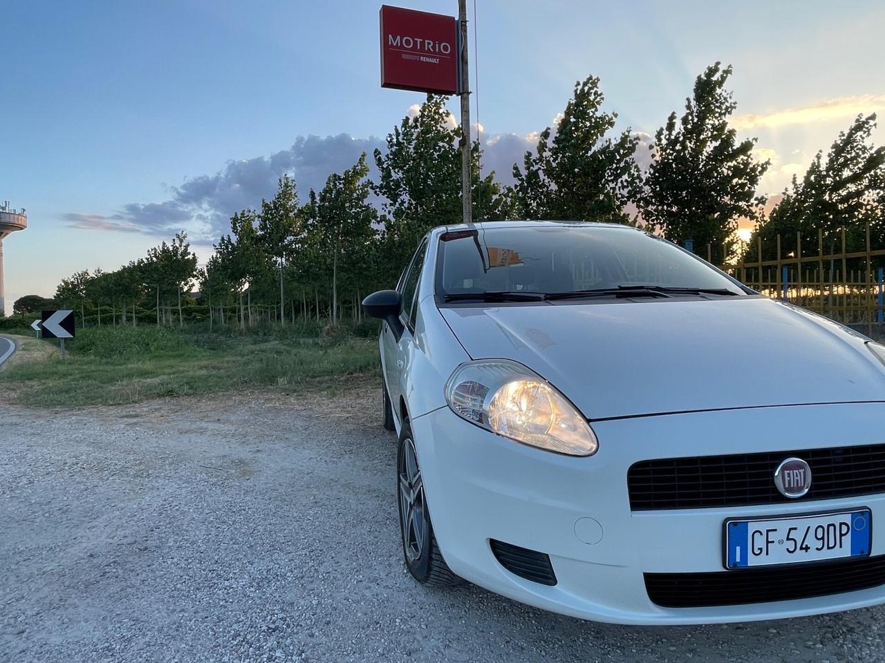 Fiat Grande Punto 1.3 MJT 75 CV 5 porte Dynamic