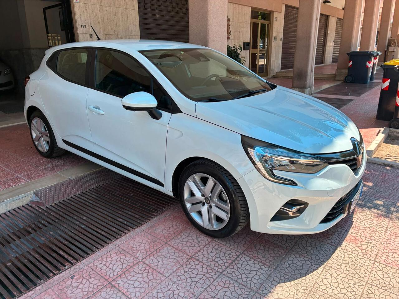 Renault Clio 1.5dCi 5p perfetta garantita-21