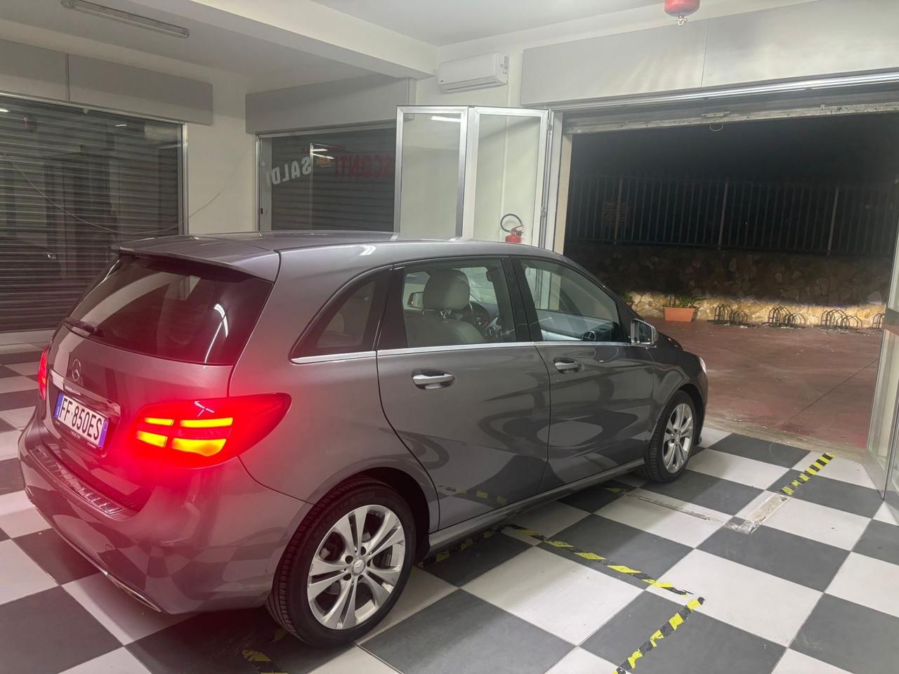 Mercedes-benz A 180 d Automatic Sport