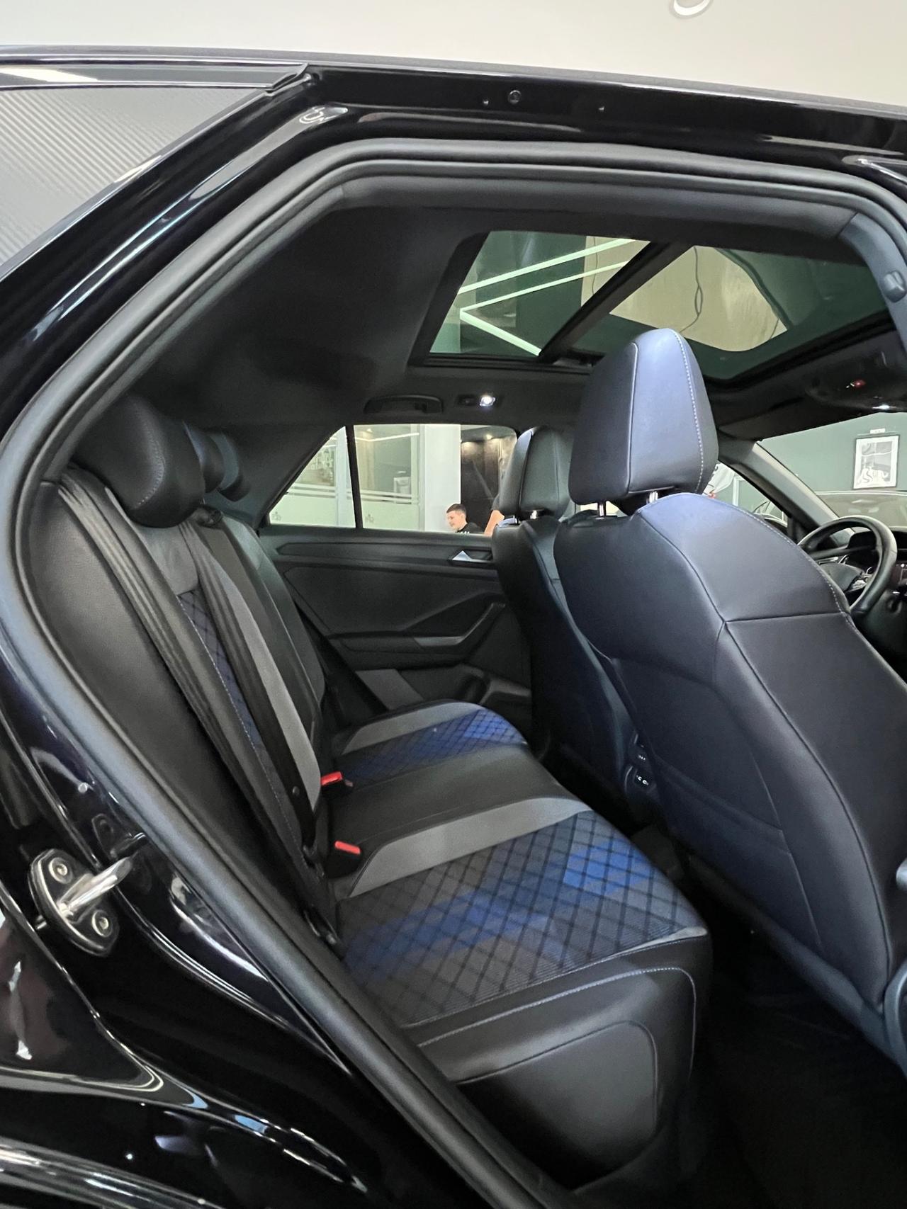 Volkswagen T-Roc R 2.0 TSI DSG 4MOTION BlueMotion Technology