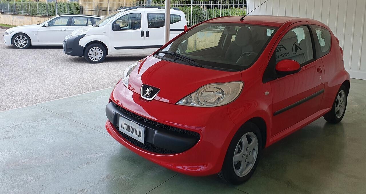 Peugeot 107 1.0 BENZ. - 2008 - KM. 127.000 UNIPRO