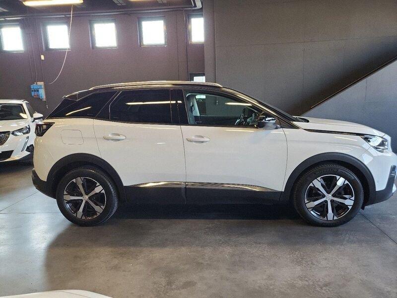 Peugeot 3008 BlueHDi 130 EAT8 S&S Allure