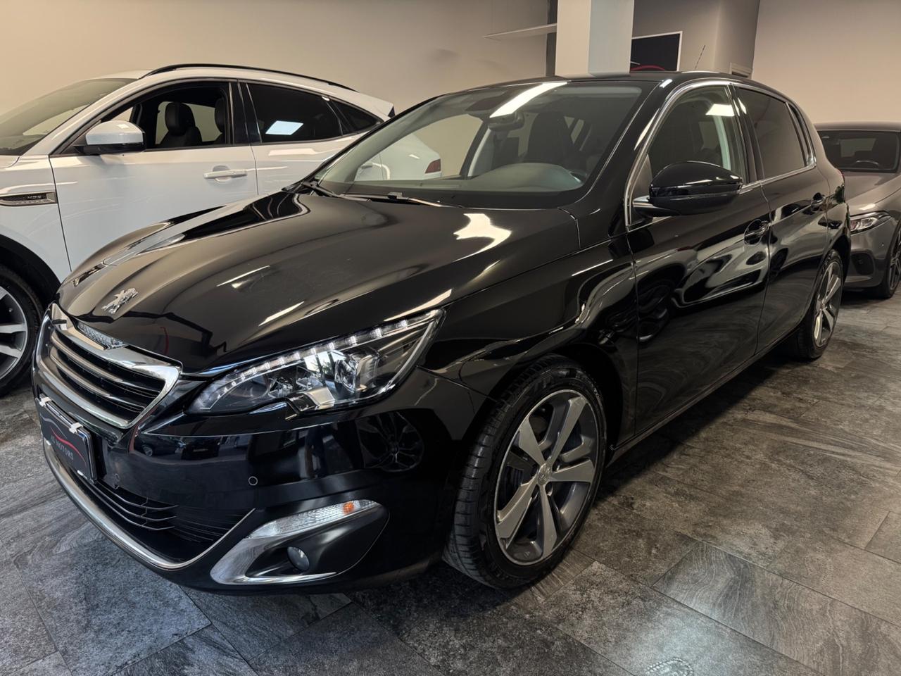 Peugeot 308 1.6 HDI 120 CV S&S Allure